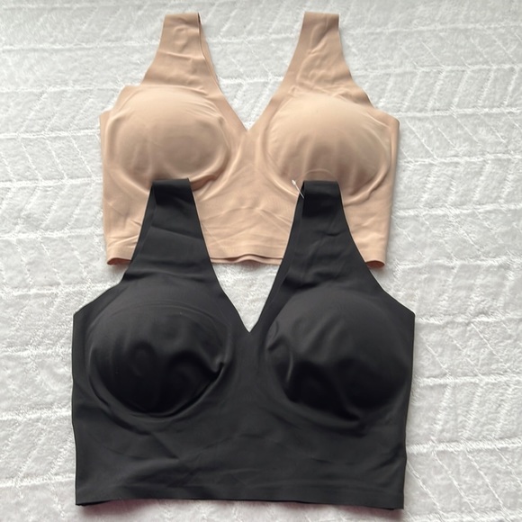 (2) True & Co V- Neck Bralette